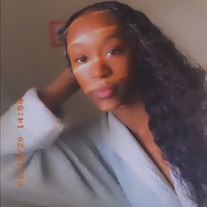 Meet your Posher, Ronisha